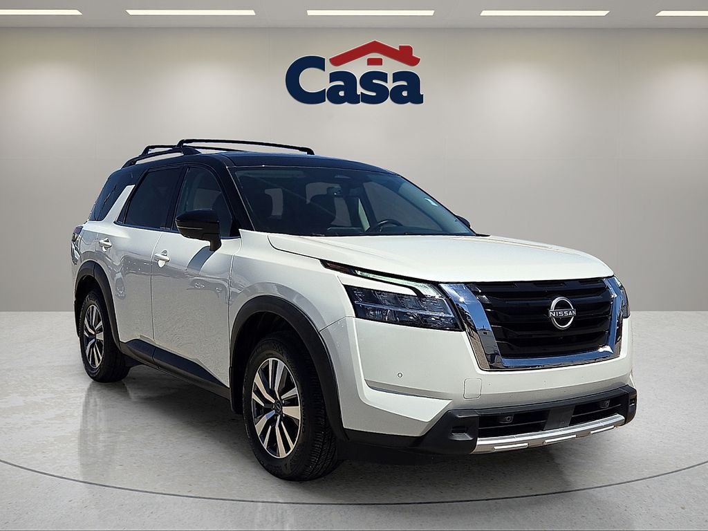 2024 Nissan Pathfinder SL