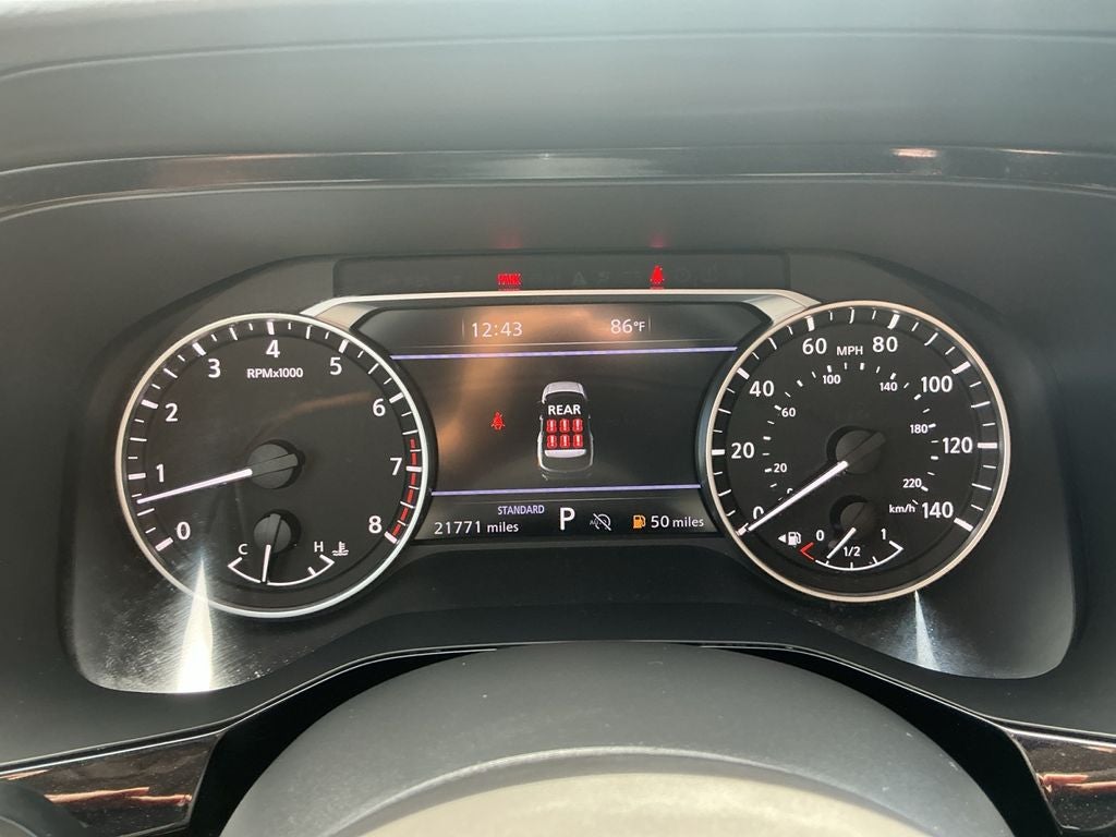 2025 Nissan Pathfinder SL