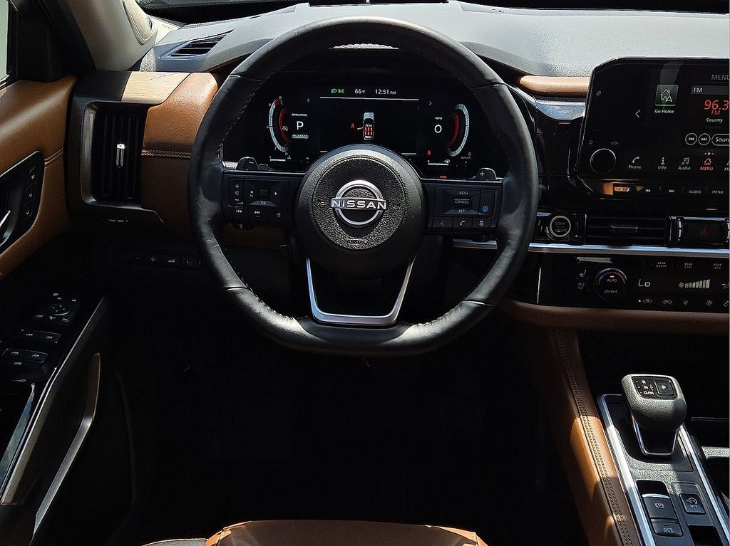 2024 Nissan Pathfinder Platinum