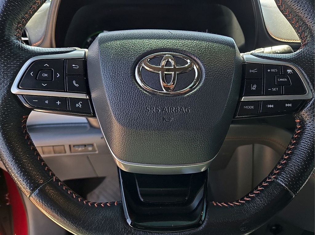 2021 Toyota Sienna XSE 7 Passenger