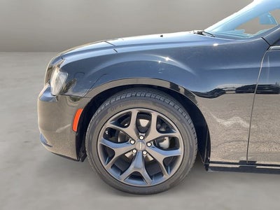 2023 Chrysler 300 Touring