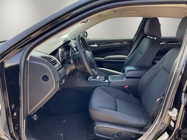 2023 Chrysler 300 Touring