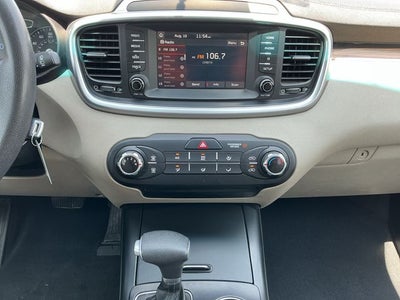 2020 Kia Sorento LX