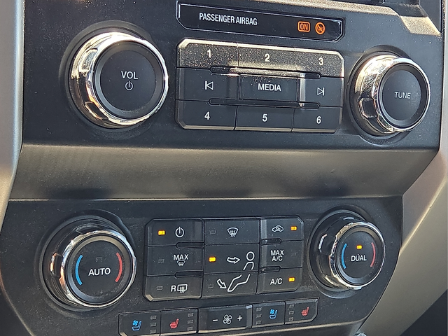 2021 Ford F-250SD Lariat