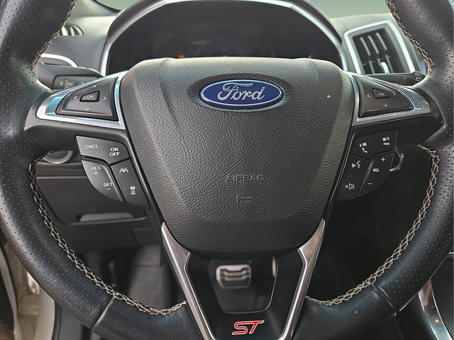 2019 Ford Edge ST