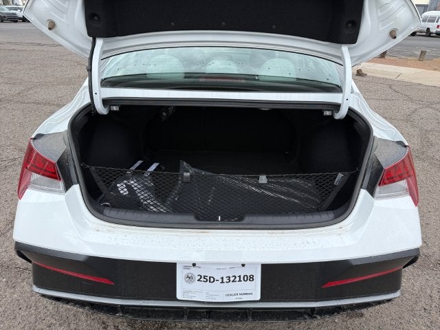 2025 Hyundai Elantra Hybrid Limited