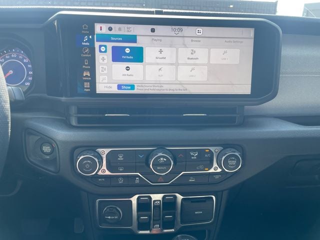 2024 Jeep Gladiator Sport