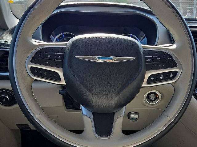 2018 Chrysler Pacifica Hybrid Limited
