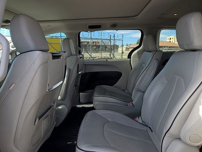 2018 Chrysler Pacifica Hybrid Limited