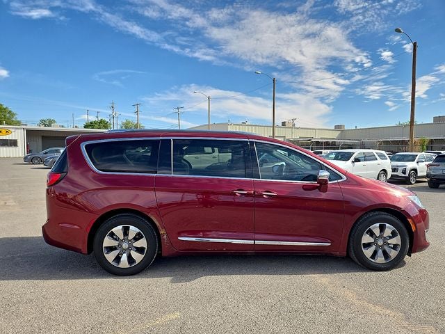 2018 Chrysler Pacifica Hybrid Limited