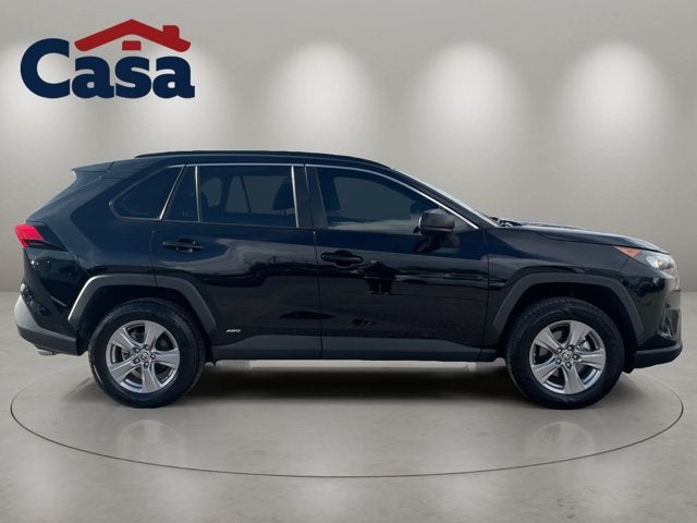 2022 Toyota RAV4 Hybrid LE