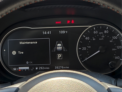 2024 Nissan Versa 1.6 SR