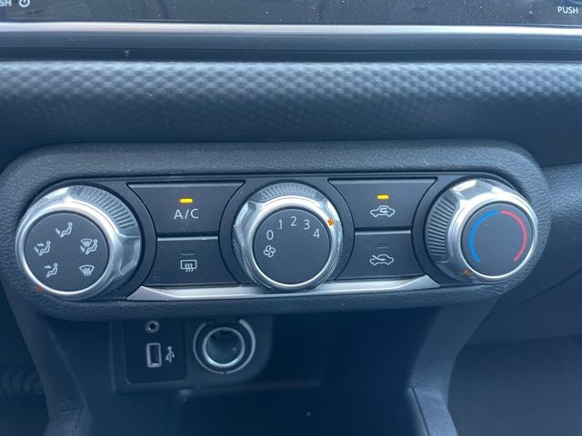 2025 Nissan Kicks Play S