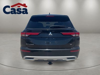 2024 Mitsubishi Outlander SE