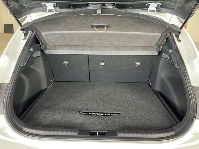 2023 Toyota Corolla Hatchback SE