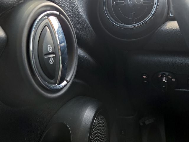2022 MINI Cooper Oxford Edition