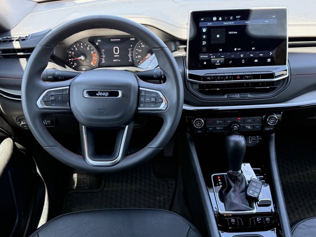 2025 Jeep Compass Trailhawk