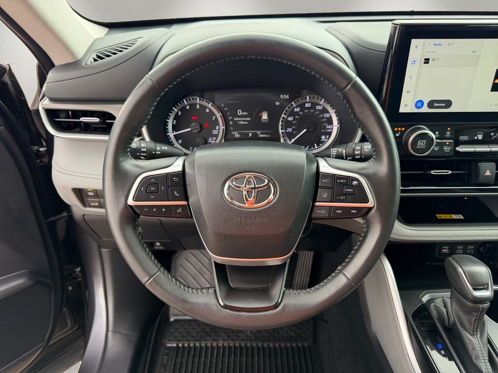 2024 Toyota Highlander XLE