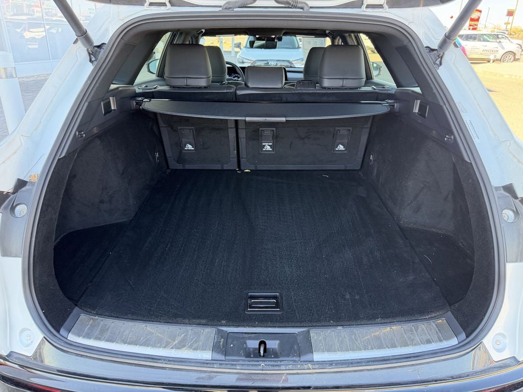 2025 Toyota Crown Signia Limited