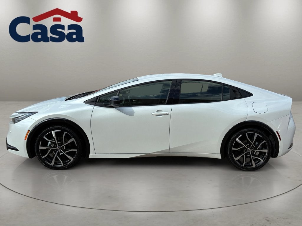 2025 Toyota Prius Plug-In Hybrid XSE