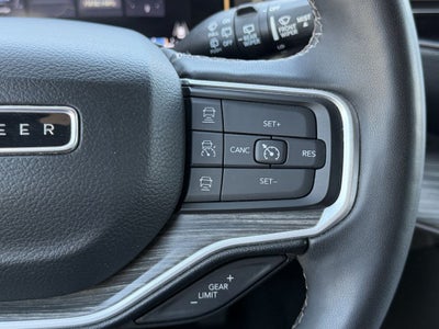 2023 Jeep Wagoneer L Series II 4x4