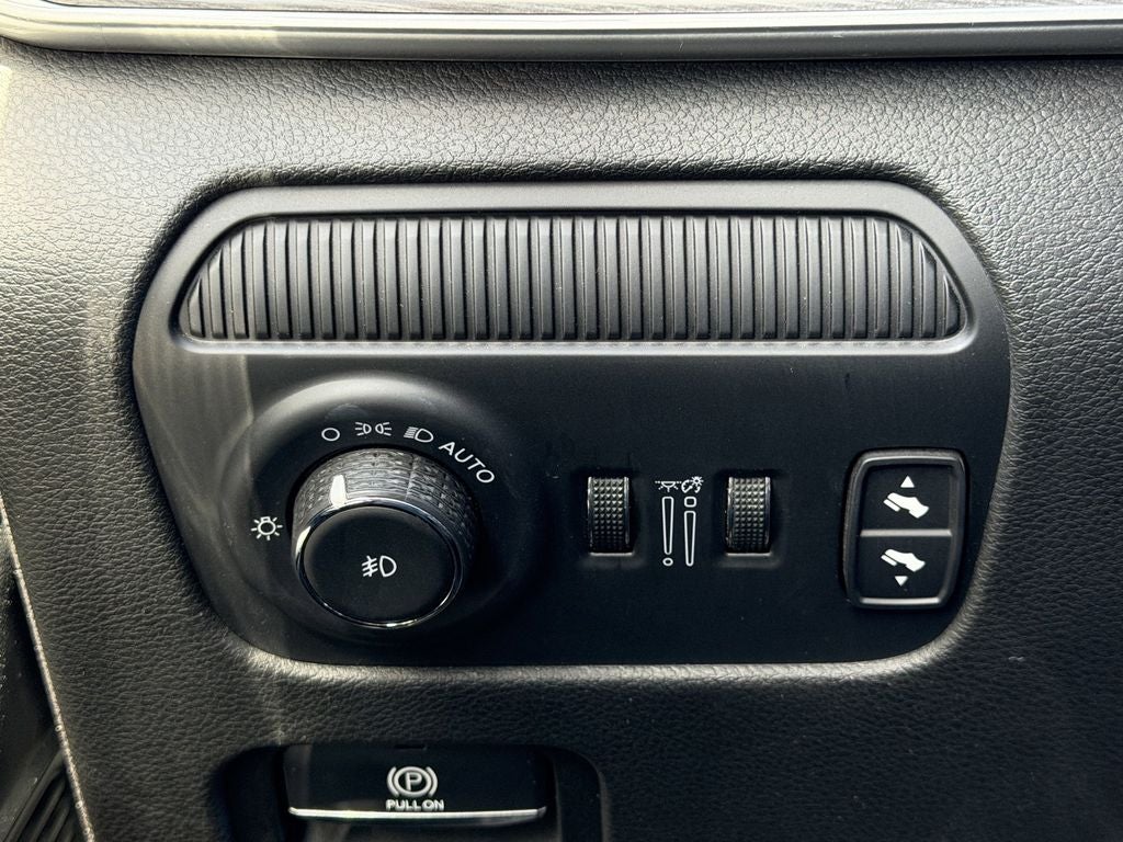 2024 Jeep Wagoneer Series II 4x2