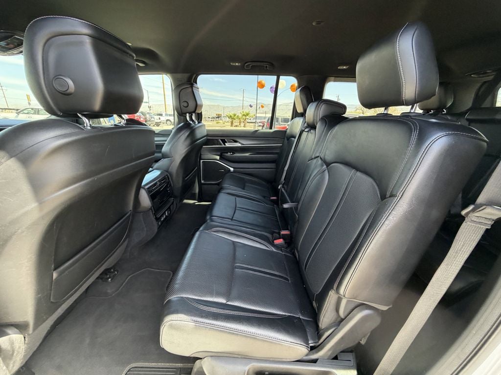 2024 Jeep Wagoneer Series II 4x2