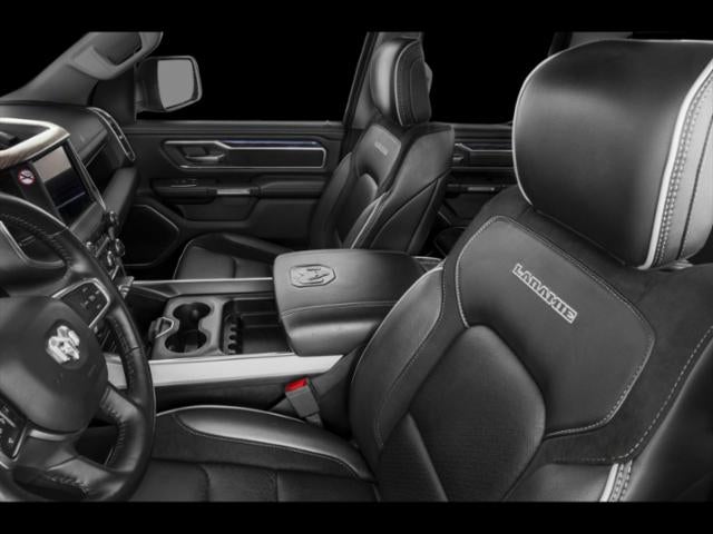 2020 RAM 1500 Laramie Quad Cab 4x4 6'4' Box