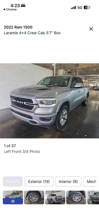 2022 RAM 1500 Laramie Crew Cab 4x4 5'7' Box