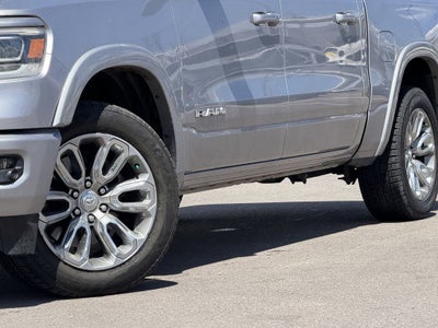 2022 RAM 1500 Laramie Crew Cab 4x4 5'7' Box