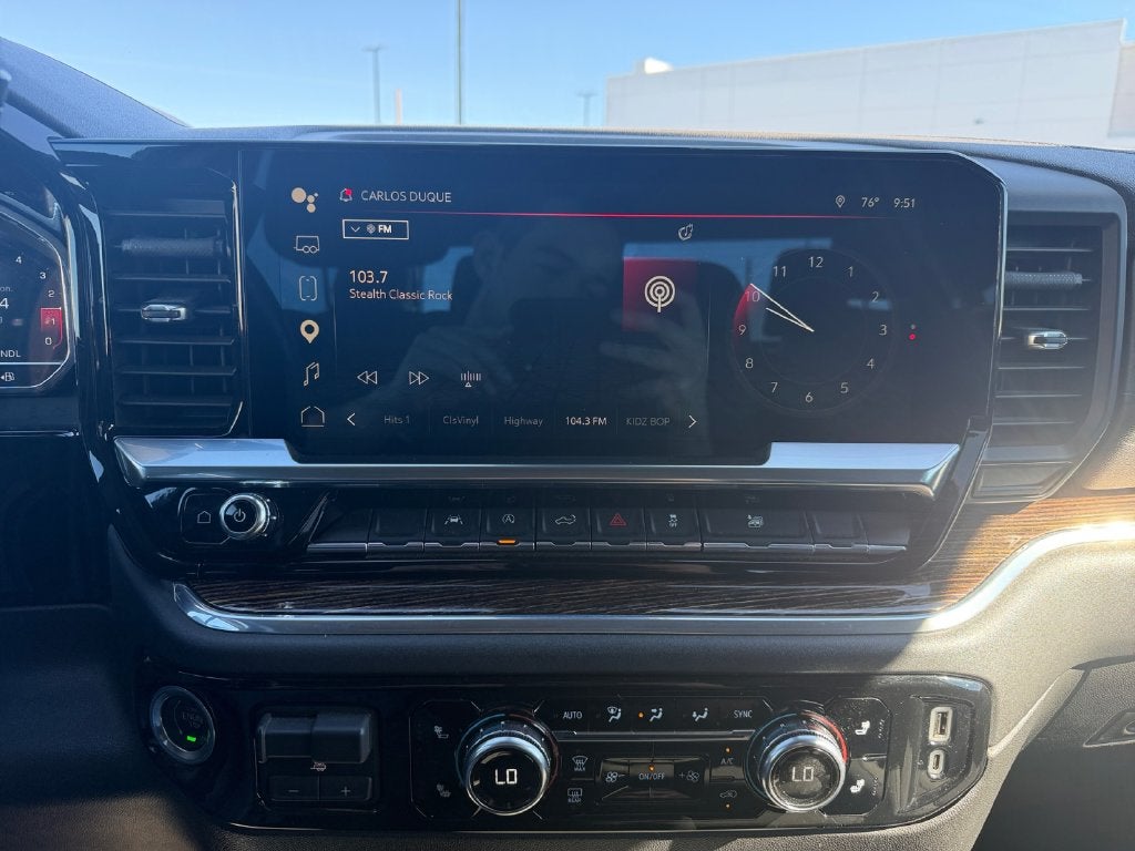 2023 GMC Sierra 1500 4WD Crew Cab Short Box Elevation with 3SB