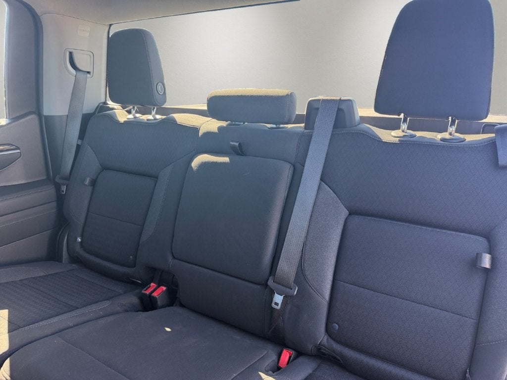 2023 GMC Sierra 1500 4WD Crew Cab Short Box Elevation with 3SB