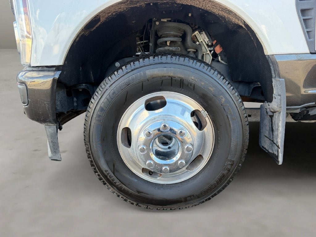 2025 Ford F-350SD King Ranch DRW