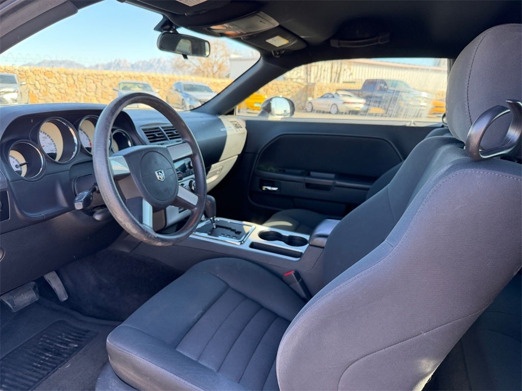 2010 Dodge Challenger SE