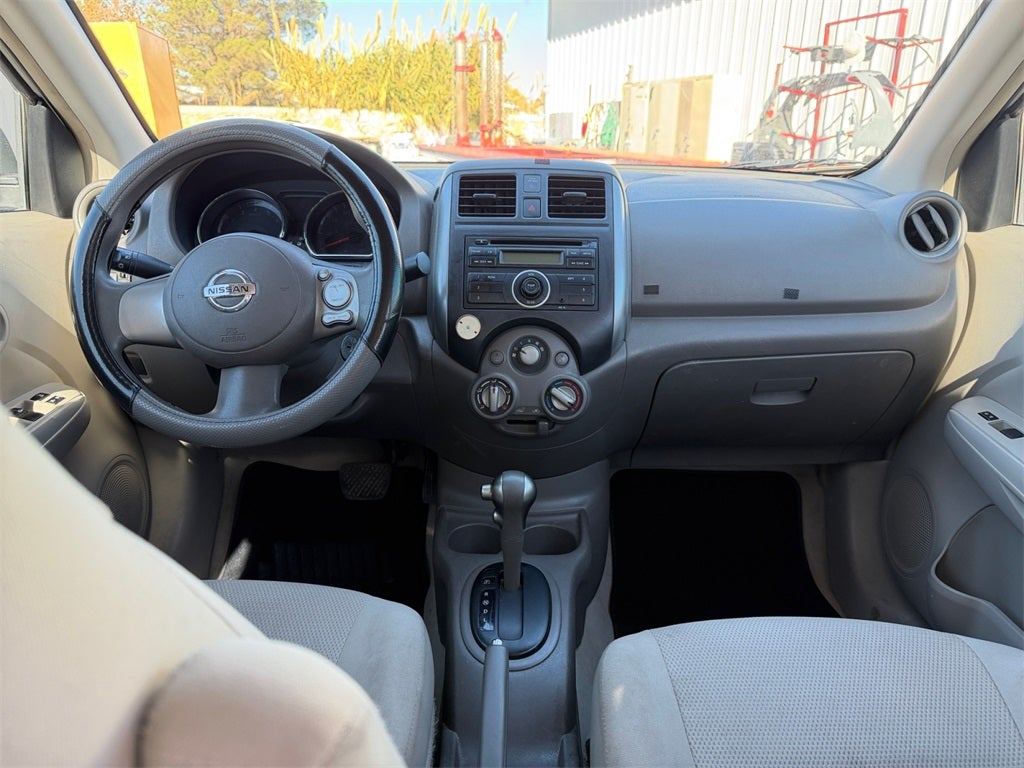 2013 Nissan Versa 1.6 SV