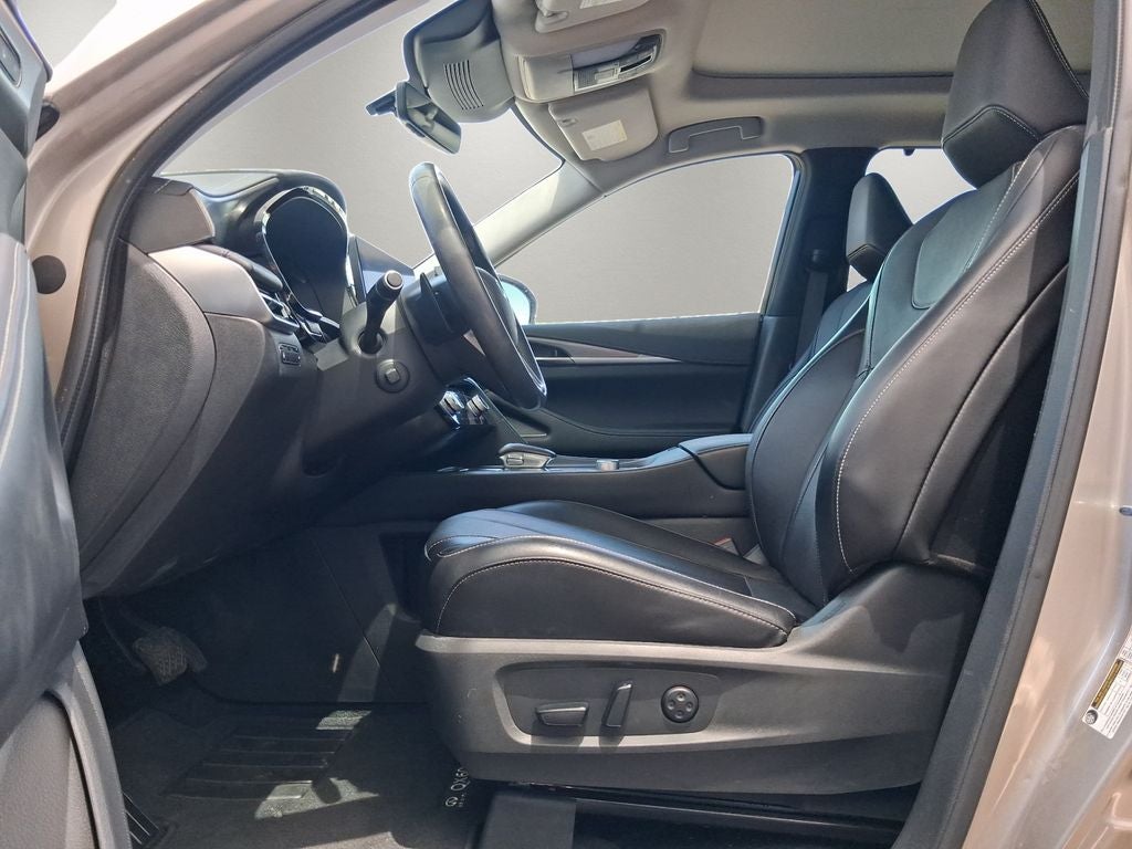 2024 INFINITI QX60 LUXE