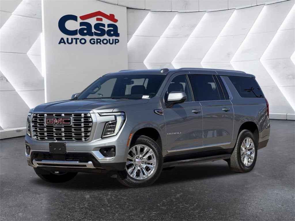 2025 GMC Yukon Denali AWD's photo