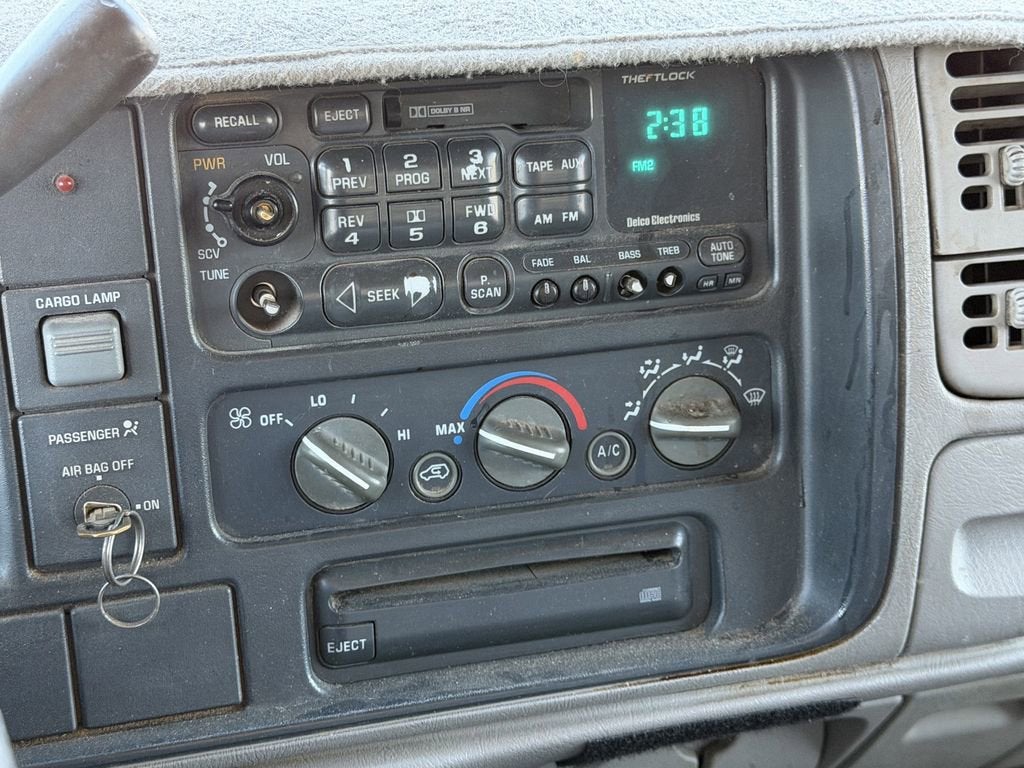 1997 Chevrolet Silverado 1500 Ext Cab 141.5" WB