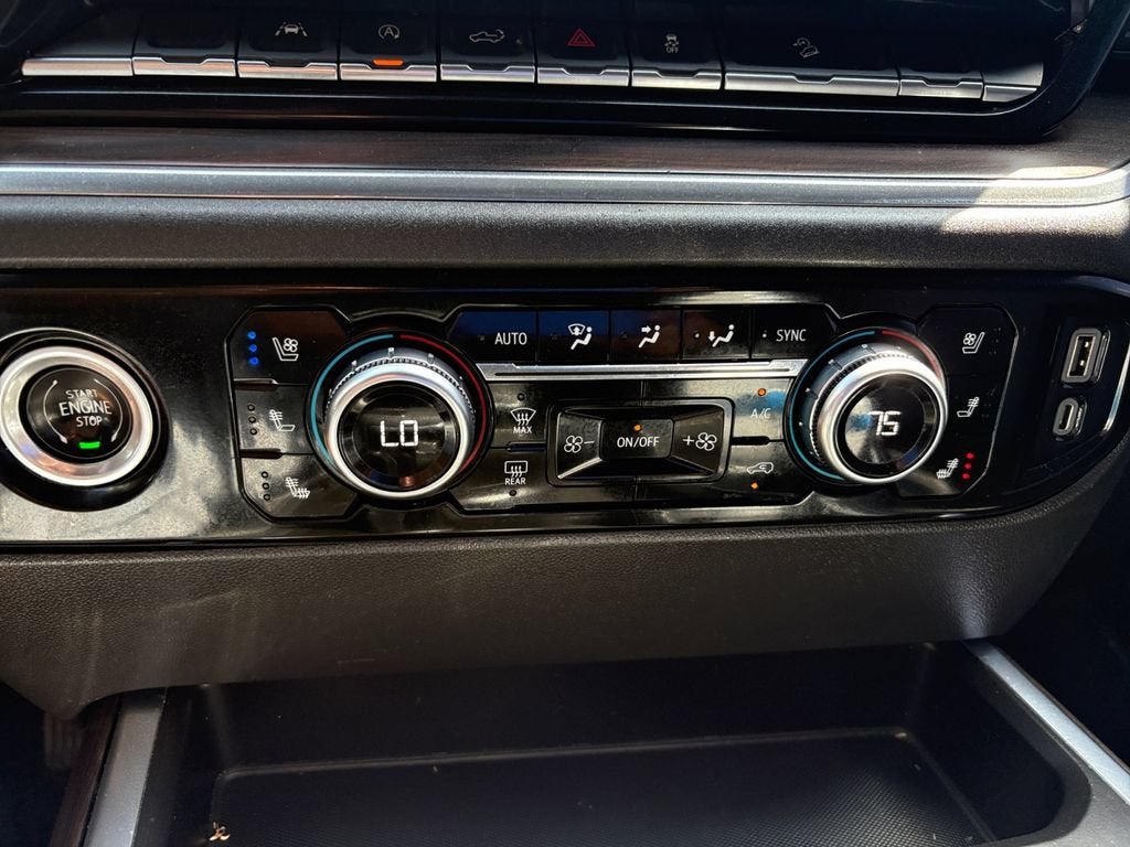 2023 GMC Sierra 1500 SLT - Photo 18