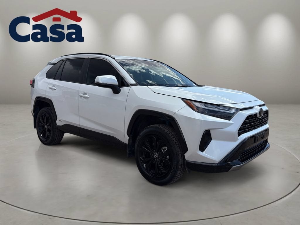 2025 Toyota RAV4 Hybrid SE