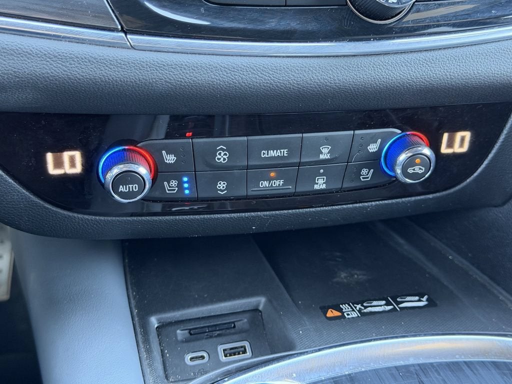2024 Buick Enclave Premium - Photo 8