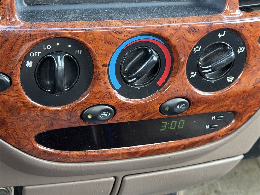 2001 Toyota Tundra Ltd