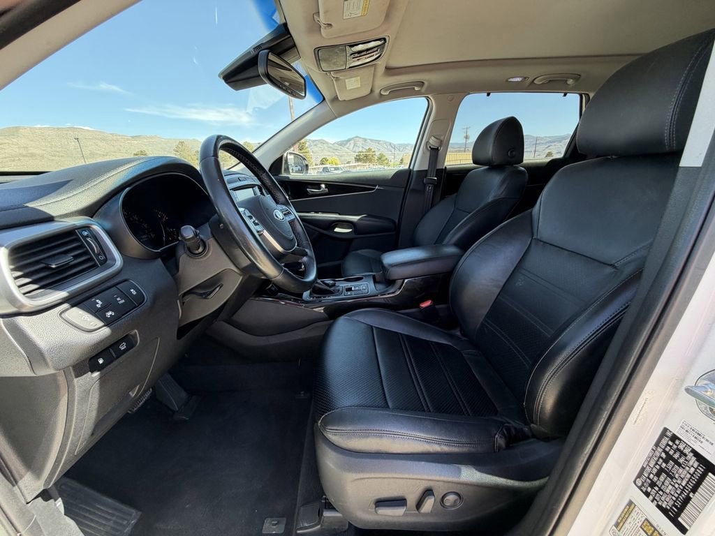 2019 Kia Sorento EX V6