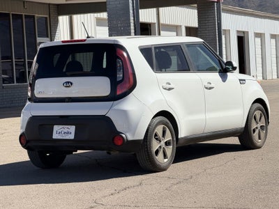 2016 Kia Soul Base