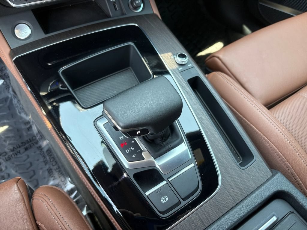 2023 Audi Q5 S line Prestige